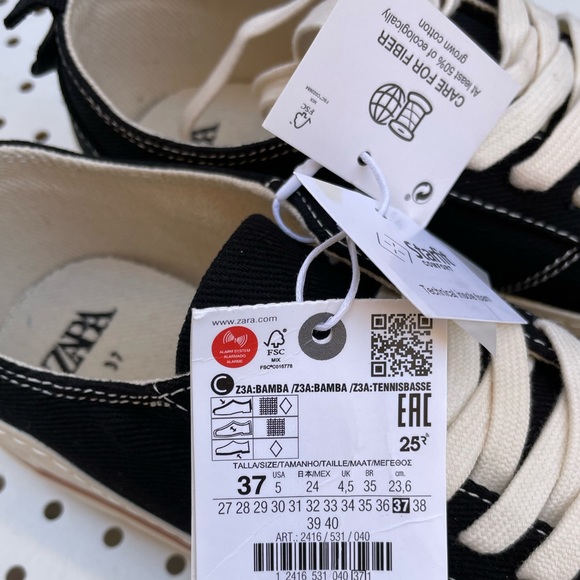 Zara girls black lace up sneakers. - Picture 7 of 7